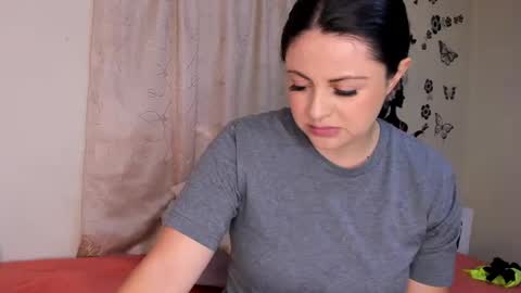 Juli online show from 03-11-25, 05:35