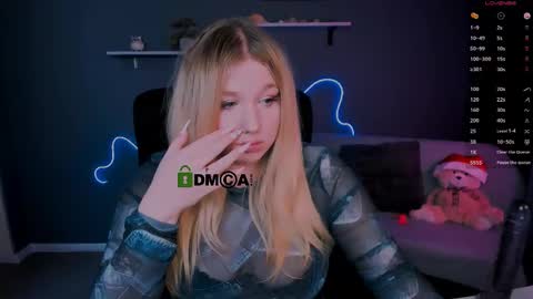 juli kisss online show from 02-26-25, 08:11