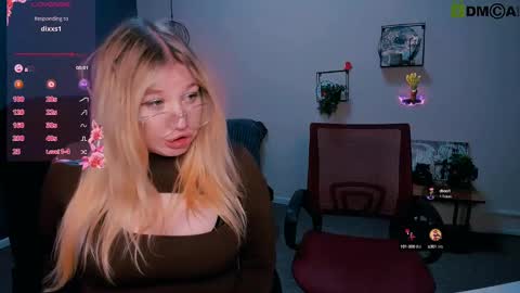 juli kisss online show from 03-06-25, 02:41