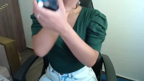 JULIETA online show from 12-31-24, 05:40