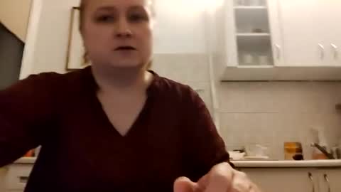 Julia online show from 01-07-25, 10:30