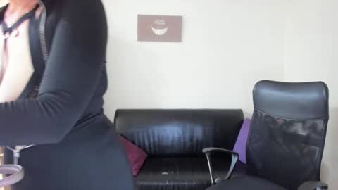 Julia Andersone online show from 02-03-25, 06:56