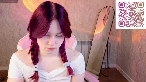 Julia online show from 04-12-26, 01:10