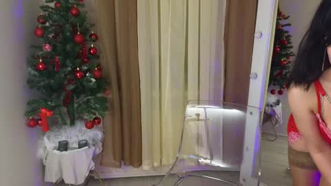 Snapshot of julia_frey chatting on 01-15-25, 08:58 Julia online show from 01-15-25, 08:58