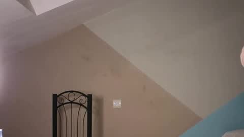 Snapshot of julia_giulia chatting on 12-03-25, 11:47 julia_giulia online show from 12-03-25, 11:47