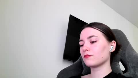 julia swety online show from 08-01-26, 06:45