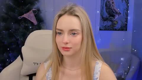 Julia online show from 12-22-25, 02:14