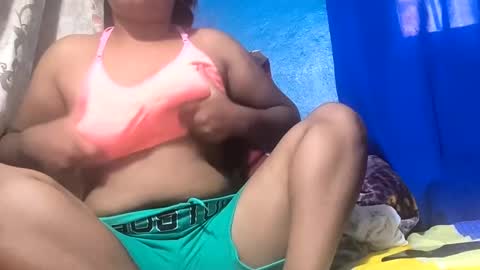 juliah02 online show from 02-16-25, 01:38