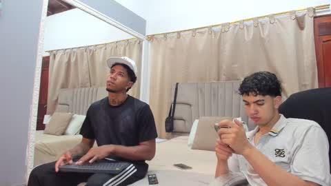 Snapshot of julian_billy chatting on 12-26-24, 11:43 julian billy online show from 12-26-24, 11:43