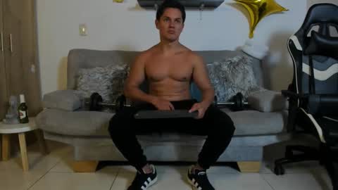 julian_wallace online show from 11-15-25, 07:10