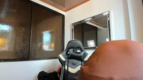 julian_wallace online show from 04-04-26, 07:55