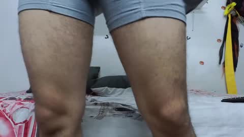 julian_whitee654 online show from 01-21-25, 11:56