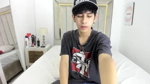 Julian online show from 01-06-26, 07:28