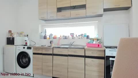 juliana35 online show from 02-13-25, 08:48