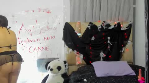 Snapshot of julianacarter chatting on 10-18-25, 07:58 JulianaCarter online show from 10-18-25, 07:58