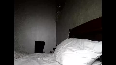 julianagold1 online show from 04-09-26, 08:03