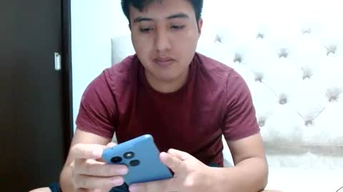 Snapshot of julianalvarez95 chatting on 05-31-26, 09:38 Julian online show from 05-31-26, 09:38