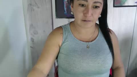 julianawet_25 online show from 01-16-26, 08:24