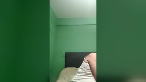 juliano_2020 online show from 06-29-26, 07:25