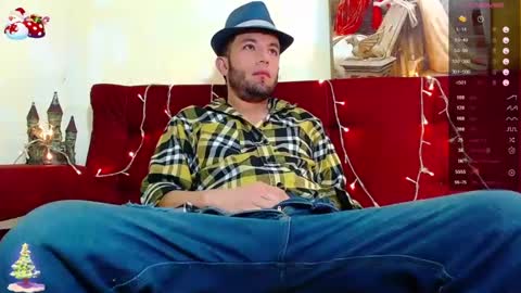 Call me  Juliano independent model online show from 12-29-24, 07:39