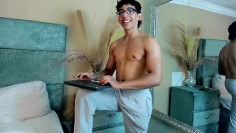 Snapshot of julianrouss chatting on 07-02-26, 08:37 Julian online show from 07-02-26, 08:37