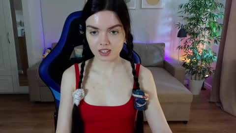 Snapshot of juliaortega_ chatting on 05-10-26, 07:24 Julia online show from 05-10-26, 07:24
