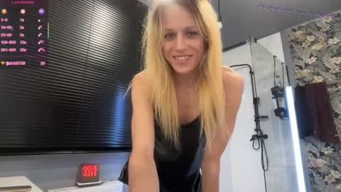 Julia online show from 03-01-26, 08:55