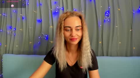 Yulya online show from 04-08-26, 03:06