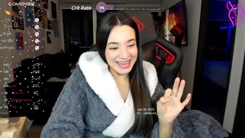 Snapshot of julidavila chatting on 01-27-25, 04:41 Jeimy Help me to reach 100 thumbs up online show from 01-27-25, 04:41