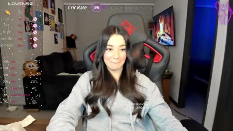 Snapshot of julidavila chatting on 03-07-25, 04:24 Jeimy Help me to reach 100 thumbs up online show from 03-07-25, 04:24