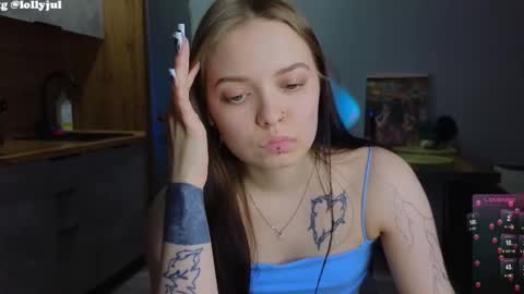 Snapshot of julidropp chatting on 03-03-25, 12:59 julidropp online show from 03-03-25, 12:59