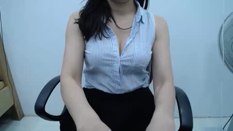 julie9x online show from 05-26-26, 06:26