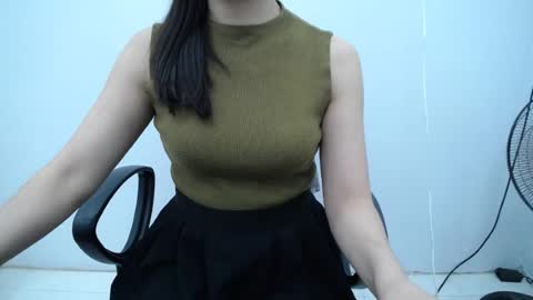 Snapshot of julie9x chatting on 06-29-26, 08:31 julie9x online show from 06-29-26, 08:31