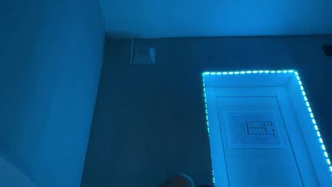 Julie Amazing online show from 01-17-26, 03:06