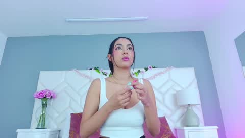 Juliet Bennet online show from 03-05-25, 08:00