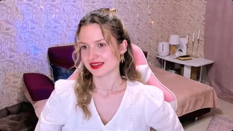 Julie online show from 03-08-25, 06:47