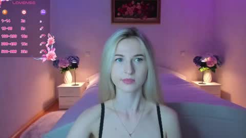 Snapshot of julieblazex chatting on 06-28-26, 10:05 julieblazex online show from 06-28-26, 10:05