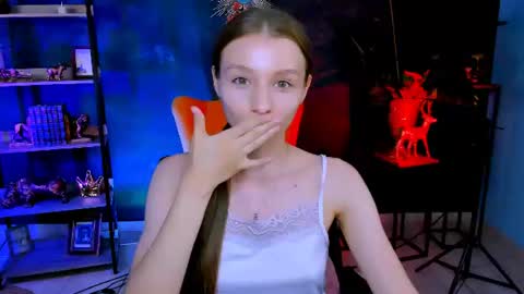 juliedaniel online show from 07-06-26, 03:03