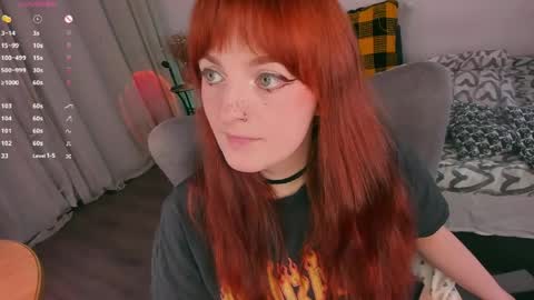 Snapshot of juliet_schoolgirl chatting on 04-28-26, 02:55 Juliet online show from 04-28-26, 02:55