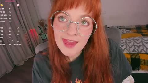 Snapshot of juliet_schoolgirl chatting on 05-29-26, 09:24 Juliet online show from 05-29-26, 09:24