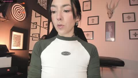 juliet_sourire online show from 04-06-26, 01:23