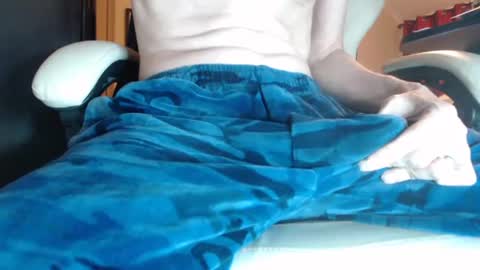 Juliet Whiskey Foxtrot online show from 01-18-25, 12:47