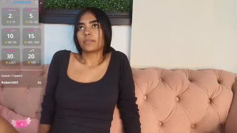 Juli online show from 10-11-25, 07:34