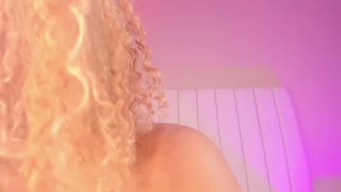 Snapshot of julieta_flower chatting on 01-04-25, 07:34 Julieta IG juietaflower06 online show from 01-04-25, 07:34
