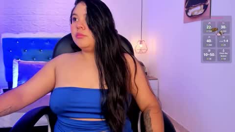 Snapshot of julieta_miller01 chatting on 10-14-25, 11:33 Julieta Mille online show from 10-14-25, 11:33