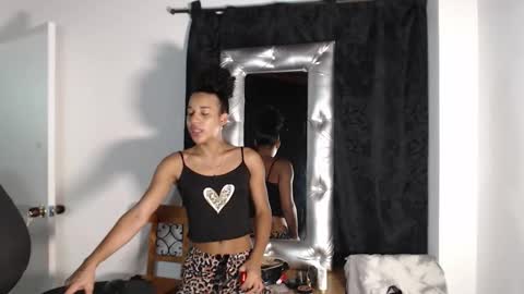 JULIETA online show from 10-23-25, 07:29