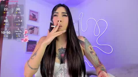 Snapshot of julietabomgv chatting on 04-22-26, 05:32 julietabomgv online show from 04-22-26, 05:32
