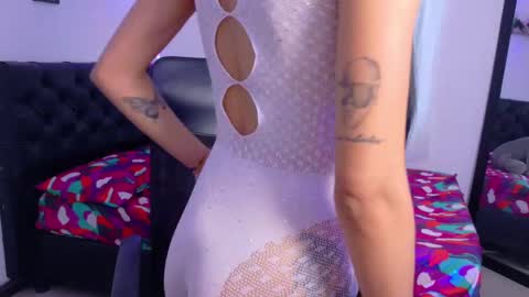 Julieta online show from 09-23-25, 01:14