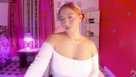 Snapshot of julietacollins_ chatting on 09-27-25, 10:48 Juliet online show from 09-27-25, 10:48