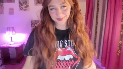 Snapshot of julietacollins_ chatting on 02-28-26, 01:06 Juliet online show from 02-28-26, 01:06